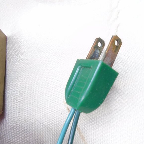 Vintage Candolier THIS ONE IS DIFFERENT - Extremely RARE - Picture 5 of 12